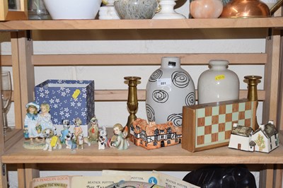 Lot 551 - Mixed Lot: Wade Disney figures, miniature...