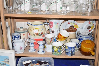 Lot 558 - Mixed Lot: Ceramics, mugs etc