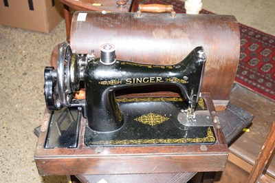 Lot 320 - A Singer sewing machine