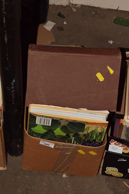 Lot 686 - Books to include horticulture