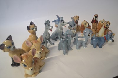 Lot 457 - WADE DISNEY BLOW-UP MODELS