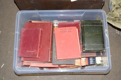 Lot 794 - Box of assorted books