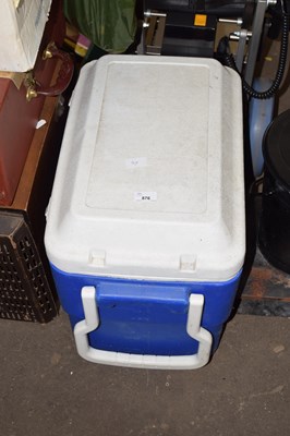 Lot 876 - A coolbox