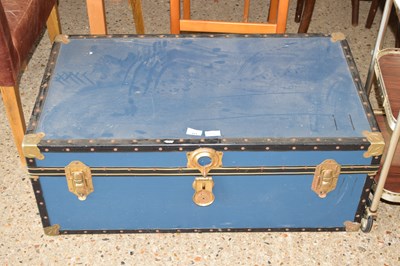 Lot 311 - Vintage blue trunk