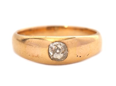 Lot 1 - A single stone diamond ring, the old mine cut...
