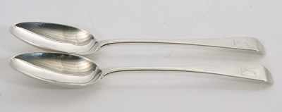 Lot 18 - A pair of Victorian Old English pattern...