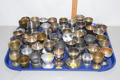Lot 22 - A tray of various metal egg cups