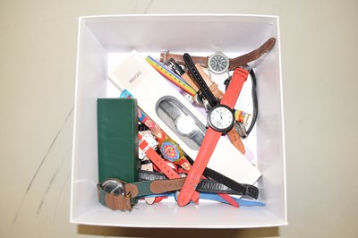 Lot 110 - Box of assorted wristwatches