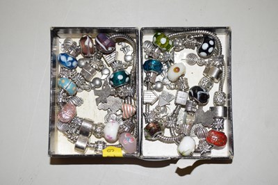 Lot 130 - Selection of beaded bracelets