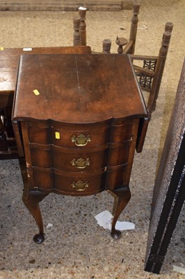 Lot 319A - A small mahogany serpentine front three drawer...