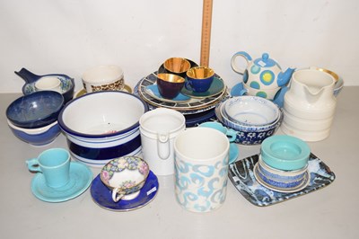 Lot 215 - Mixed Lot: Various table wares, gilt decorated...