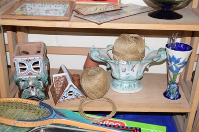 Lot 509 - A group of various assorted ceramics to...