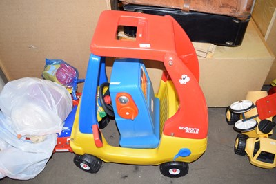 Lot 779 - Little Tikes car together with petrol pump