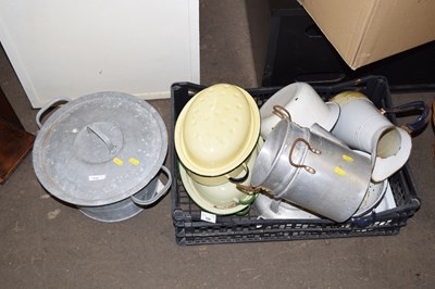 Lot 788 - Quantity of various enamel ware and other...