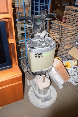 Lot 819 - Numatic woodworker