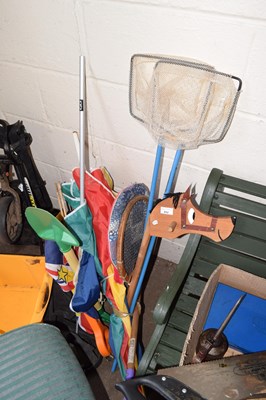Lot 852 - Quantity of assorted toys to include hobby...