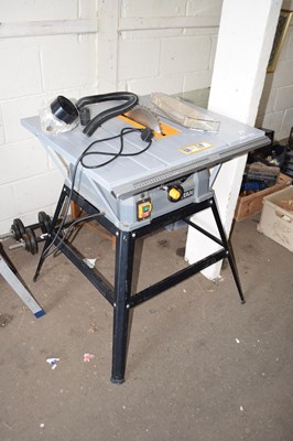 Lot 862 - Titan 10" table saw