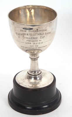 Lot 63 - A George V silver trophy/goblet, presentation...