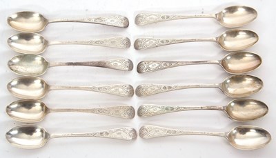 Lot 125 - A set of twelve late Victorian Old English...