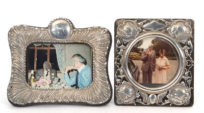Lot 164 - Mixed Lot: An Art Nouveau silver mounted...