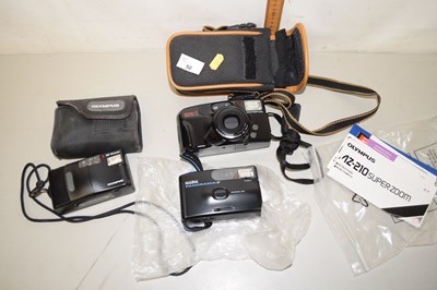 Lot 50 - Mixed Lot: Cameras