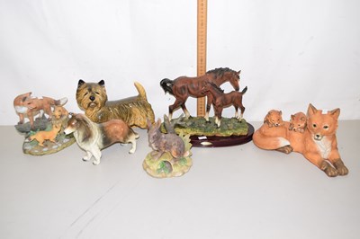 Lot 61 - Collection of various models of dogs, horses...