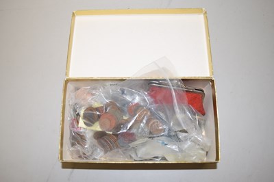 Lot 101 - Box of circulated coinage, mainly low grade...