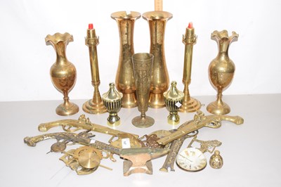 Lot 147 - Mixed Lot: Various brass vases, horse brasses,...