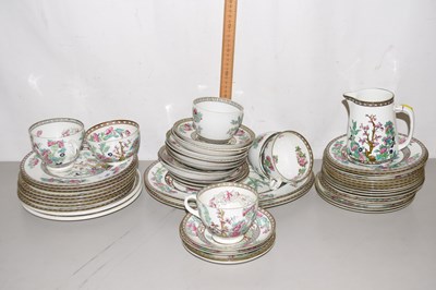Lot 166 - Quantity of Coalport Indian Tree table wares