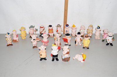 Lot 169 - A collection of Piggies models