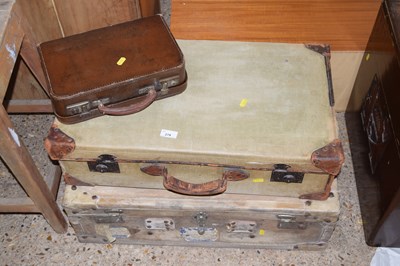 Lot 278 - Three vintage suitcases