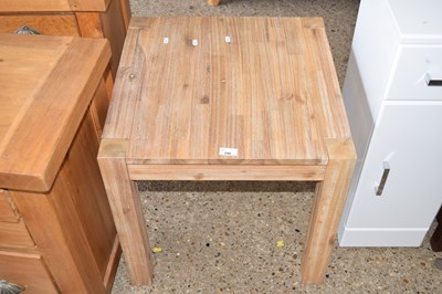 Lot 296 - Modern lamp table