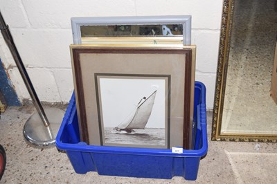 Lot 227 - A box of various assorted pictures