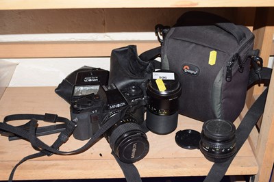Lot 506 - Cameras and equipment to include a Minolta...