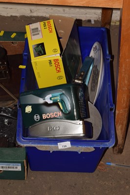 Lot 720 - Quantity of hand tools including a sander,...