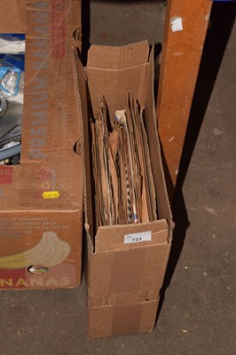 Lot 723 - Box of 78's