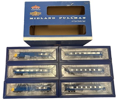 Lot 43 - A boxed Bachmann 00 gauge Midland Pullman...