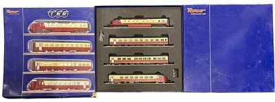 Lot 33 - A boxed Roco HO Gauge 63122 NS DE TEE Four Car...
