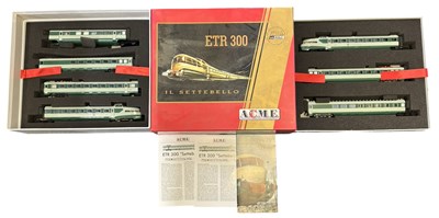 Lot 32 - A boxed ACME H0 gauge ETR 300 'Settebello' set,...