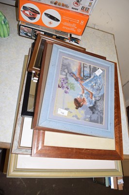 Lot 732 - Quantity of assorted photographs, watercolours,...