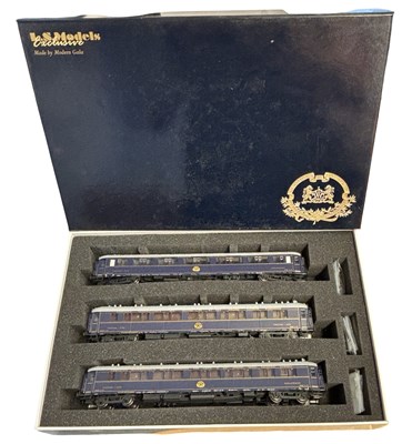 Lot 40 - A boxed Exclusive L S Models H0 gauge  Type S...