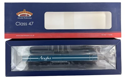 Lot 63 - A boxed Bachmann 00 gauge 32-817SD Class 47...
