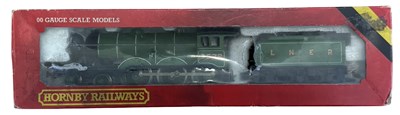 Lot 67 - A boxed Hornby 00 gauge R866 LNER B12...