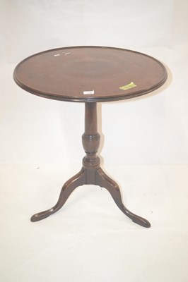 Lot 518 - A George III mahogany wine table with circular...