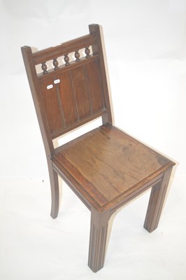 Lot 578 - A Victorian oak hall chair with spindle turned...