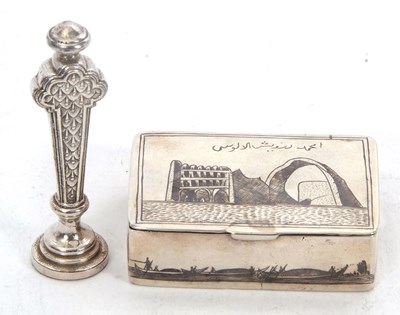 Lot 216 - Mixed Lot: A white metal niello snuff box, the...