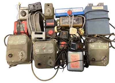 Lot 182 - ONE BOX: Various model railway controller...