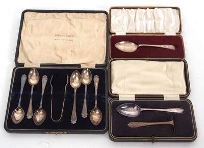 Lot 237 - Mixed Lot: A cased George V silver sugar tongs...