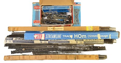 Lot 178 - A collection of model railway straight track...