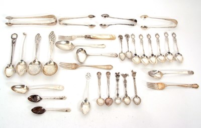 Lot 191 - Mixed Lot: Three hallmarked pairs of sugar...